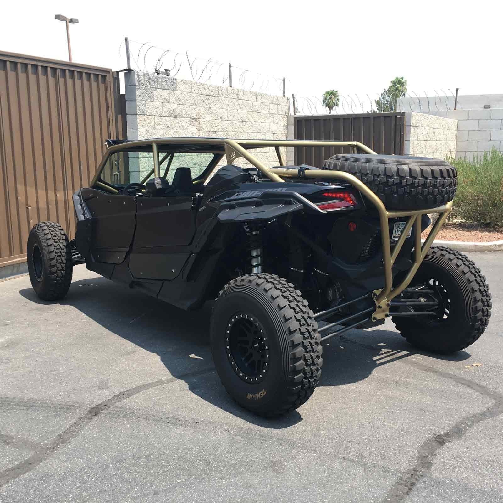 Can-Am X3 4 seater Desert Edition Radius Cage Rear view xrs