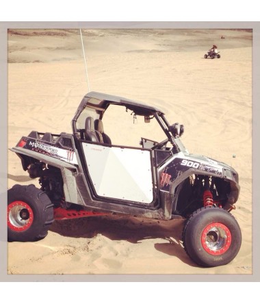 White on black rzr 2 seater doors for rzr s	 xp	 800 and 900